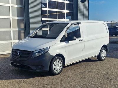 Gebraucht Mercedes Vito 88 PS (64 kW) 2017 Arktikweiss Van