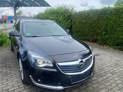Gebraucht Opel Insignia Innovation 170 PS (125 kW) 2016 Schwarz Kombi
