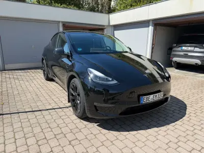 Gebraucht Tesla Model Y Long Range AWD 274 kW (373 PS) 2022 Schwarz SUV