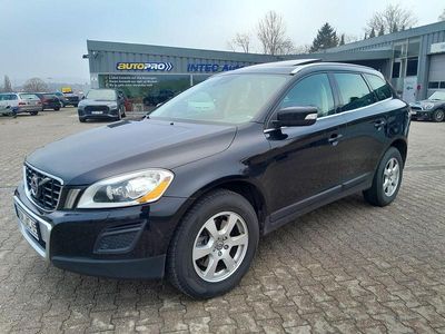 Schwarz Gebraucht 2012 Volvo XC60 Summum SUV | 9.800 € (Etwas zu teuer)