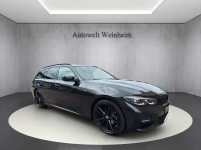Gebraucht BMW 320 M Sport 184 PS (135 kW) 2021 Saphirschwarz Kombi