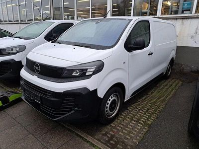 Weiß Gebraucht 2024 Opel Vivaro Edition Van / Kleinbus | 21.990 € (Fairer Preis)