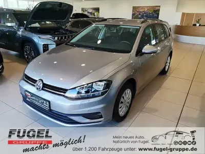 Second-hand VW Golf VII Trendline 116 CP (85 kW) 2019 Argintiu Break