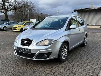 Grau Gebraucht 2011 Seat Altea XL Copa Van / Kleinbus | 4.500 € (Fairer Preis)