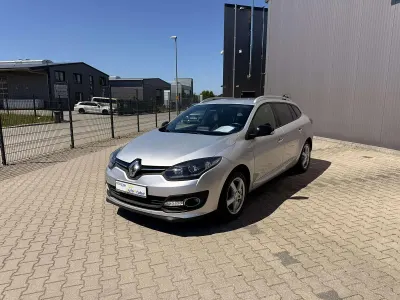 Gebraucht Renault Mégane GrandTour LIMITED 132 PS (97 kW) 2015 Silber Kombi