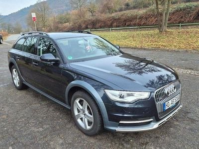 Schwarz Gebraucht 2013 Audi A6 Allroad Kombi | 13.500 € (Fairer Preis)