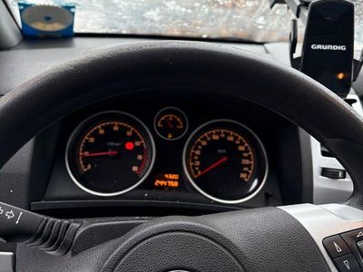 Gebraucht Opel Zafira Selection 116 PS (85 kW) 2009 Blau Van / Kleinbus