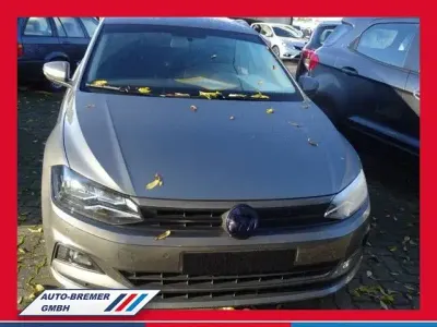 Gebraucht VW Polo Comfortline 95 PS (69 kW) 2020 Grau (metallic) Kleinwagen