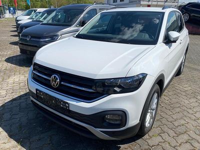 Pure white Gebraucht 2022 VW T-Cross Life SUV | 22.650 € (Etwas zu teuer)
