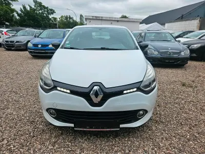 Gebraucht Renault Clio IV 90 PS (66 kW) 2014 Weiß Limousine