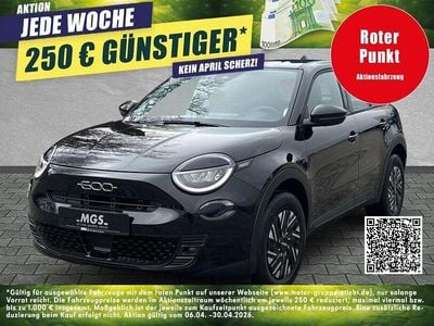 Second-hand Fiat 600E Red 114 kW (156 CP) 2025 Negru SUV