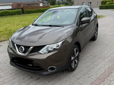 Gebraucht Nissan Qashqai 115 PS (84 kW) 2015 Braun SUV