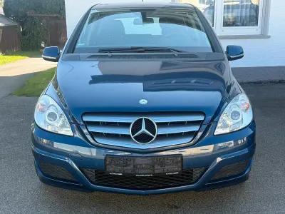 Brugt Mercedes B200 134 HK (98 kW) 2009 Blå MPV