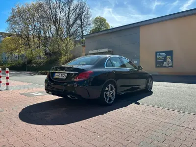 Gebraucht Mercedes C250 AMG 211 PS (155 kW) 2018 Schwarz Limousine