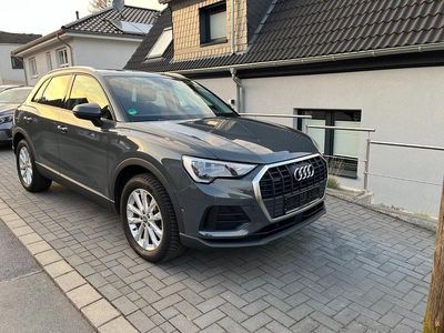 Gebraucht Audi Q3 Ambiente 190 PS (139 kW) 2019 Grau SUV