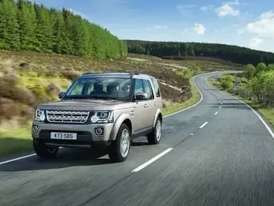 Gebraucht Land Rover Discovery 4 HSE 256 PS (188 kW) 2015 Gold SUV