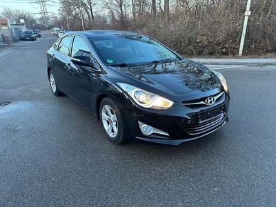 Usata Hyundai i40 Style 136 CV (100 kW) 2015 Nero Berlina