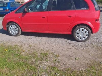 Usata Opel Meriva 90 CV (66 kW) 2009 Rosso Monovolume
