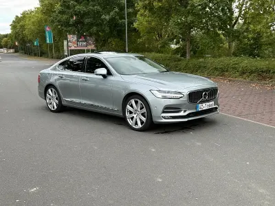 Usata Volvo S90 254 CV (186 kW) 2016 Argento Berlina