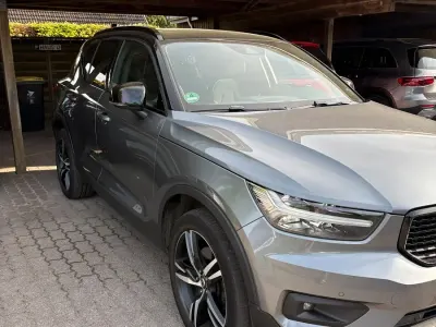 Gebraucht Volvo XC40 R-Design 190 PS (139 kW) 2019 Andere farben SUV