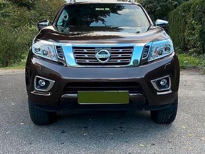 Braun Gebraucht 2017 Nissan Navara Abholung | 14.000 €