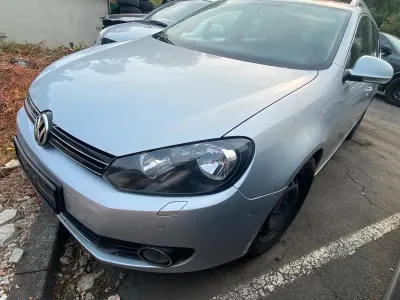 Gebraucht VW Golf VI 105 PS (77 kW) 2012 Silber Kombi