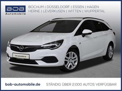 Weiß Gebraucht 2020 Opel Astra Edition Kombi | 11.450 € (Fairer Preis)