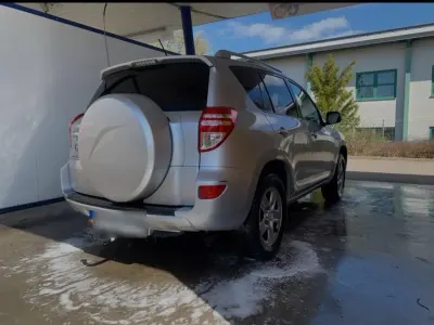 Brugt Toyota RAV4 156 HK (114 kW) 2010 Sølv SUV