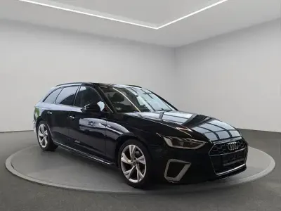 Gebraucht Audi A4 S-Line 150 PS (110 kW) 2024 Schwarz Kombi