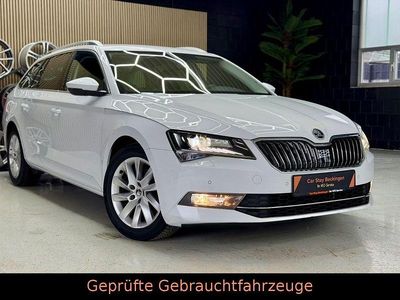 Weiß Gebraucht 2017 Skoda Superb Style Kombi | 11.990 € (Guter Preis)