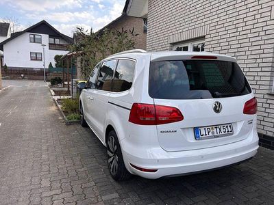 Gebraucht VW Sharan Highline 177 PS (130 kW) 2014 Weiß Van / Kleinbus