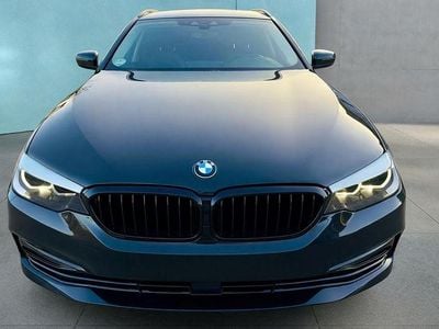 Używany BMW 520 Sport Line 190 KM (139 kW) 2018 Czarny Kombi