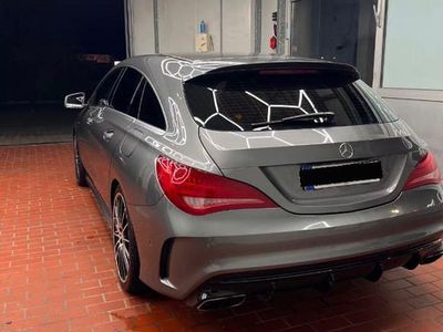 Gebraucht Mercedes CLA250 Shooting Brake 218 PS (160 kW) 2016 Grau Kombi