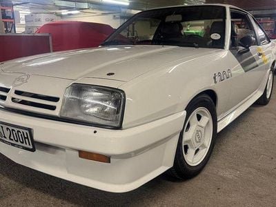 Weiß Gebraucht 1983 Opel Manta Coupé | 29.900 €