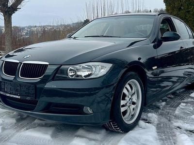 Gebraucht BMW 318 129 PS (94 kW) 2007 Grün Limousine