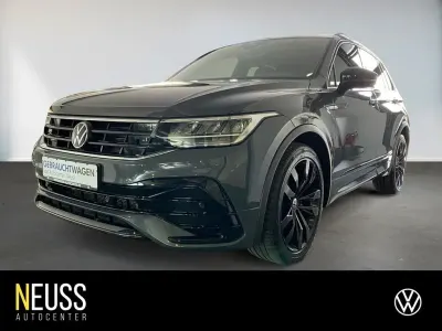Gebraucht VW Tiguan R-line 200 PS (147 kW) 2024 Delfingrau metallic SUV