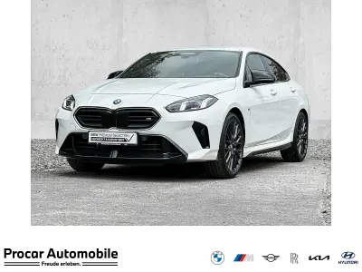 Gebraucht BMW M235 M Sport 300 PS (220 kW) 2025 Weiß Coupé