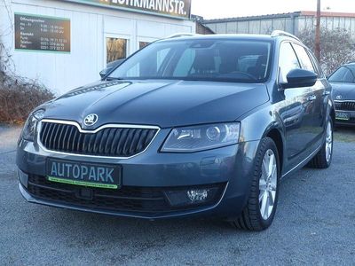 Gebraucht Skoda Octavia Elegance 140 PS (102 kW) 2015 Grau Kleinwagen