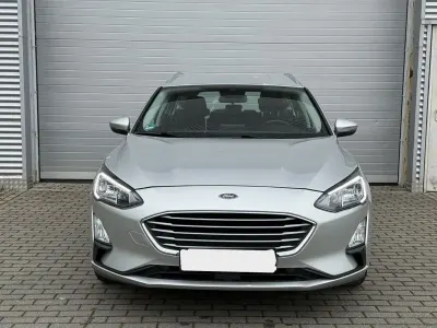 Gebraucht Ford Focus Cool & Connect 125 PS (91 kW) 2021 Silber Limousine