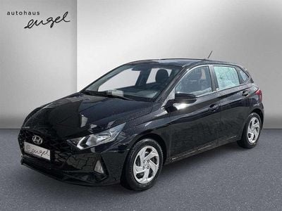 Gebraucht Hyundai i20 Select 101 PS (74 kW) 2020 Schwarz Kleinwagen