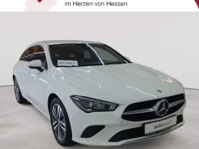 Gebraucht Mercedes CLA200 Shooting Brake Progressive 150 PS (110 kW) 2021 Weiß Kombi