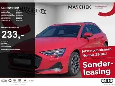Gebraucht Audi A3 150 PS (110 kW) 2025 Rot Limousine