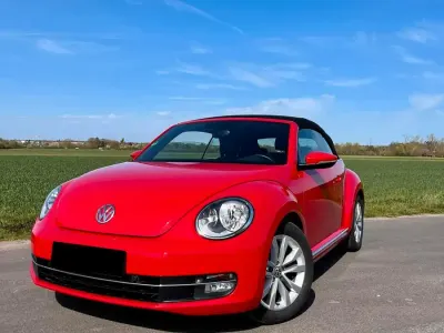 Gebraucht VW Beetle Cabriolet 105 PS (77 kW) 2013 Rot Cabrio