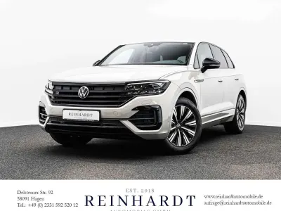 Gebraucht VW Touareg R-line 286 PS (210 kW) 2022 Sechura beige metallic SUV