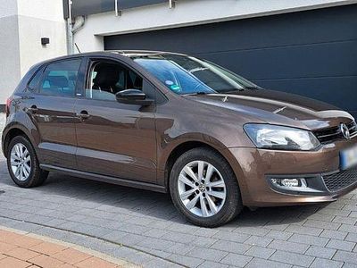 Second-hand VW Polo Trendline 69 CP (50 kW) 2012 Maro Hatchback