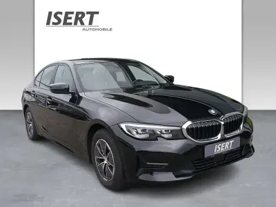 Gebraucht BMW 320 Advantage 184 PS (135 kW) 2021 Schwarz Limousine