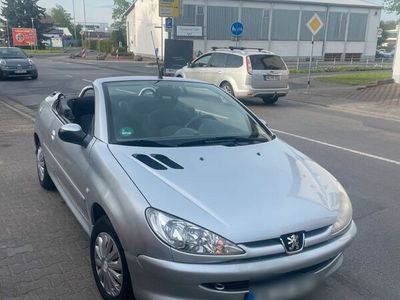 gebraucht Peugeot 206 CC Cabrio