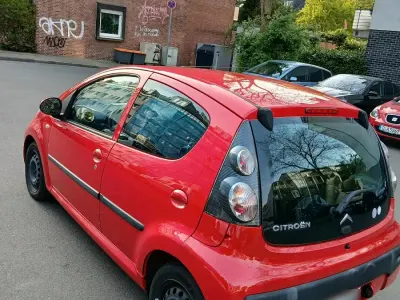 Gebraucht Citroën C1 68 PS (50 kW) 2008 Rot Kleinwagen
