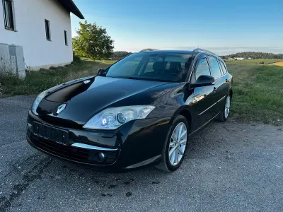 Gebraucht Renault Laguna III Initiale Paris 173 PS (127 kW) 2010 Schwarz Kombi