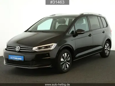 Gebraucht VW Touran Comfortline 150 PS (110 kW) 2025 Schwarz Van / Kleinbus